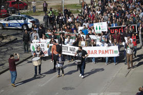 Sunday protests. Photo: Andrej Vojvodić